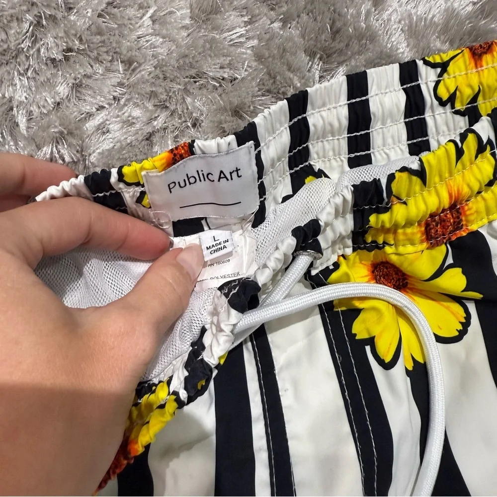 PUBLIC ART WALLFLOWER PATTERNED BOARD SHORTS IN WHITE